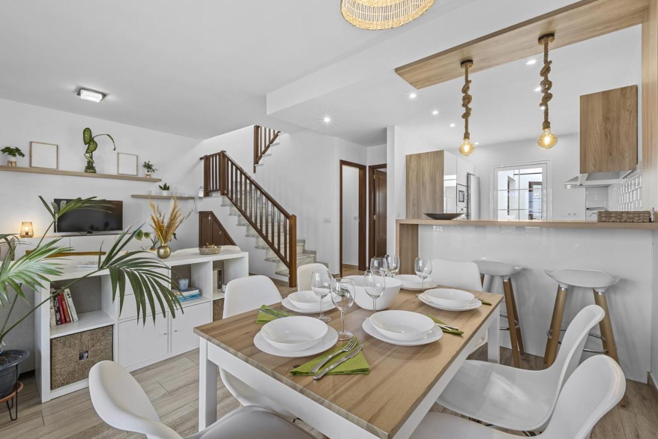 Casahost Casa Ahul Family Time Villa Costa Teguise Ngoại thất bức ảnh