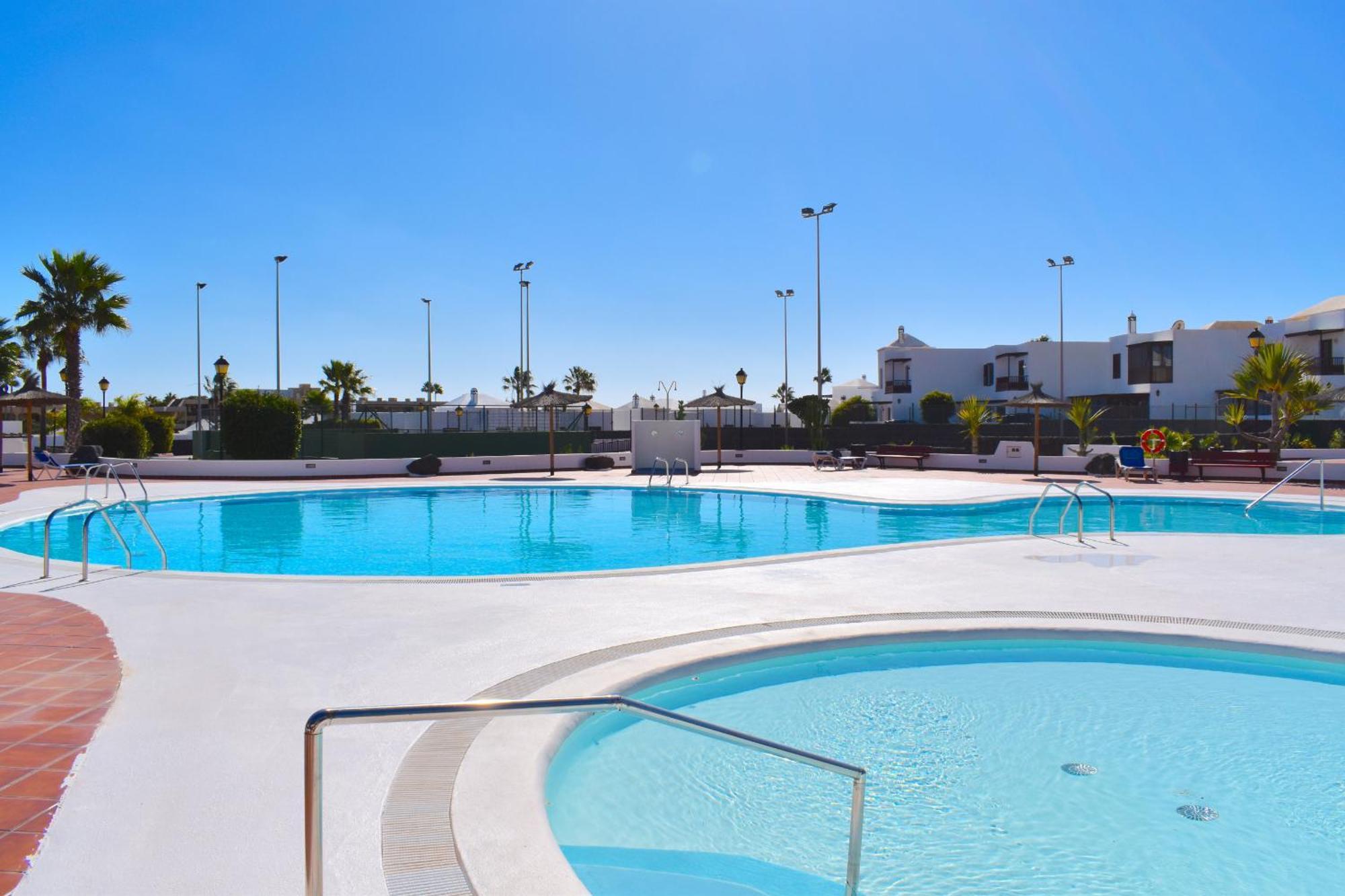 Casahost Casa Ahul Family Time Villa Costa Teguise Ngoại thất bức ảnh